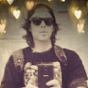 Meet your Posher, Nicholas el